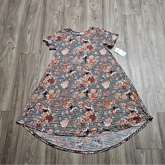 LuLaRoe Disney Carly Alice In Wonderland Queen of Hearts Hi-Lo Dress Small NWT - Picture 5 of 16